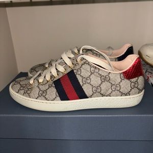 COPY - Women Gucci Shoes (have not been purchased yet)